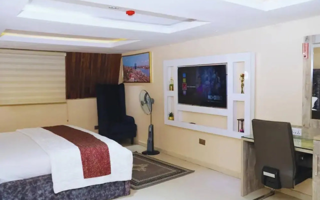 Kawruky Hotel
