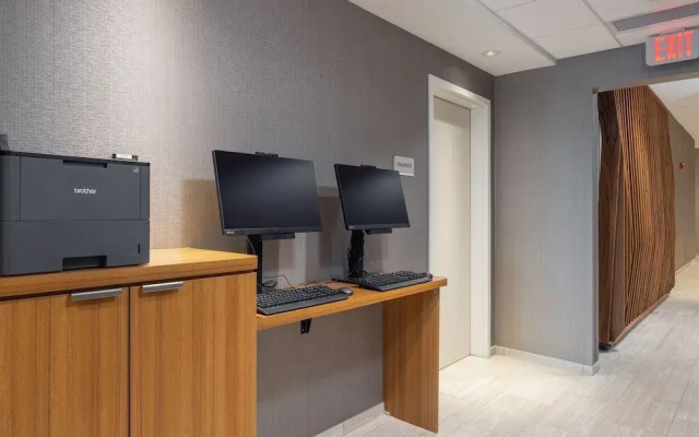 SpringHill Suites Tucson at The Bridges