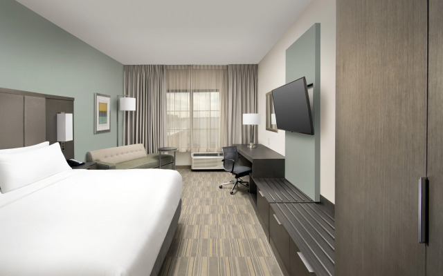 Holiday Inn Express Pensacola Downtown by IHG