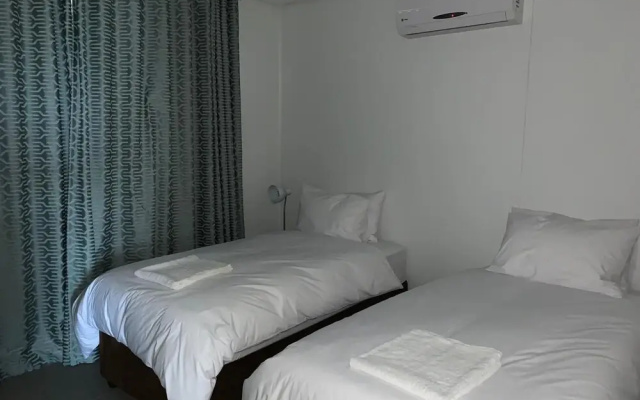 Luxury 2 Bedroom Apartment Sibaya