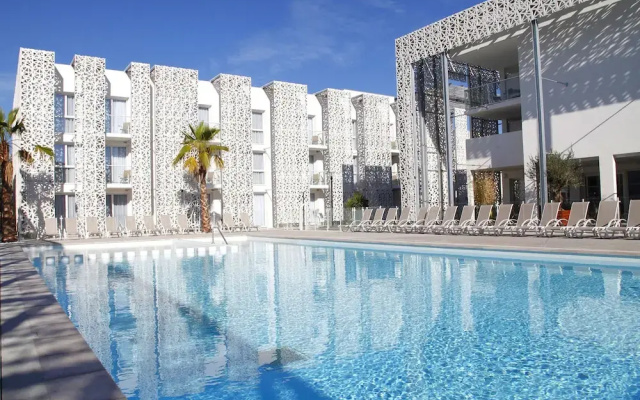 Cap D'agde Family Gem