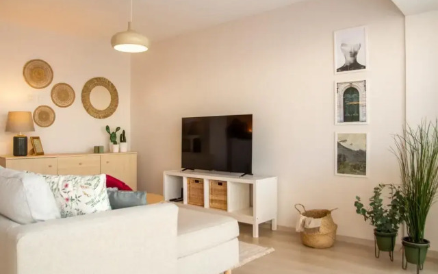 Missafir Flat With Sea View Near Karsiyaka Coast