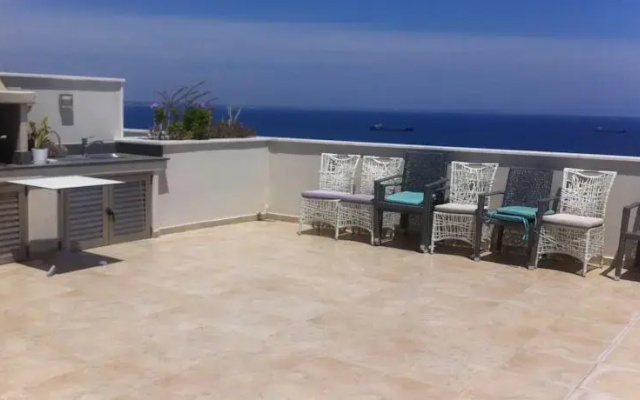 Larnaca Marina Seafront Penthouse