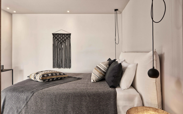 Minos Beach Art Hotel, a Member of Design Hotels