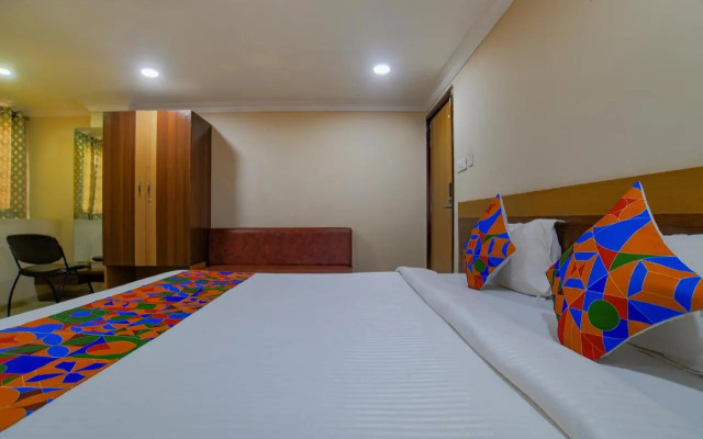 Fabhotel Pishori