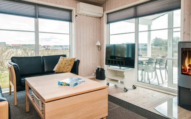 5 Star Holiday Home in Lokken