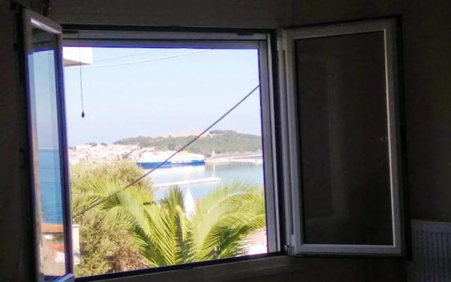 Akadimia Luxury Apartment