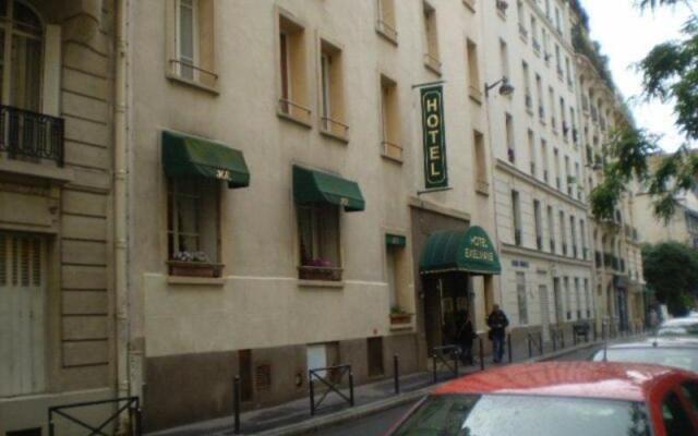 Отель Hôtel Exelmans вид на фасад