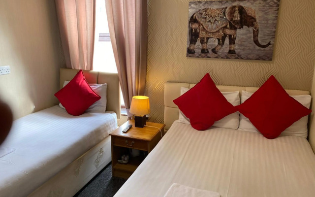 Fortuna House Hotel