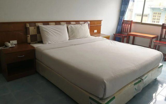 China Garden Hotel