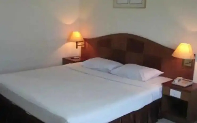 Golden Virgo Hotel