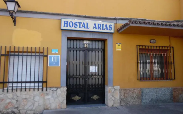 Hostal Arias