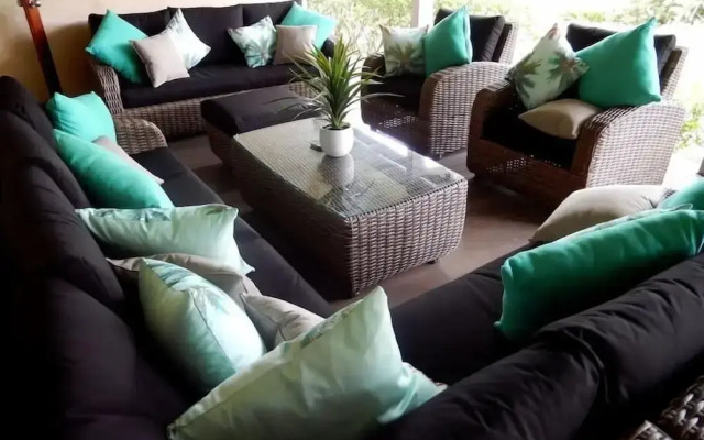 Riverbend Byron Hinterland Retreat