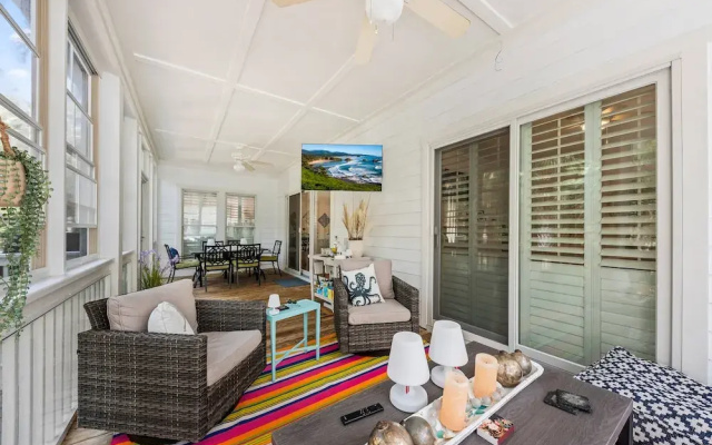 1022 Crooked Oaks