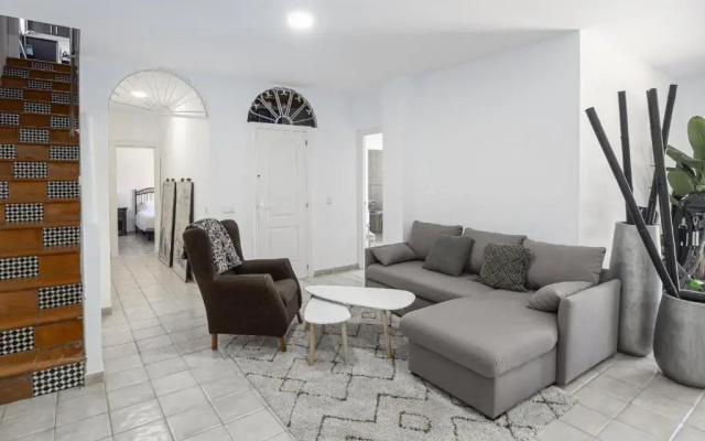 Villa 5 beds with private pool near Estepona - 5007
