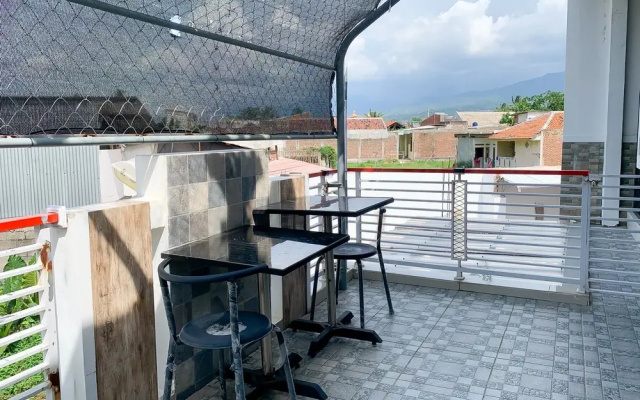 Urbanview Hotel Permata Syariah Garut