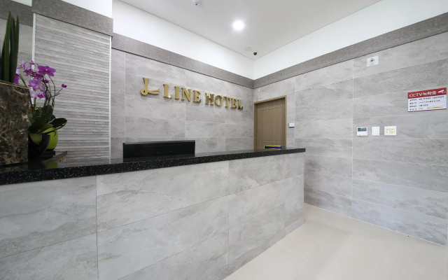 Line Hotel
