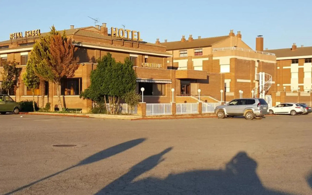 Hotel Reina Isabel