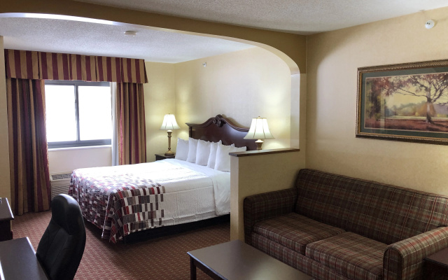 Red Roof Inn & Suites Chestertown