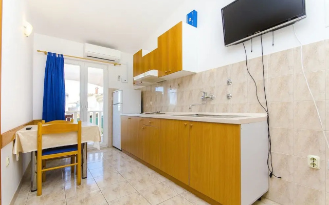 Apartments Tiho i Pave