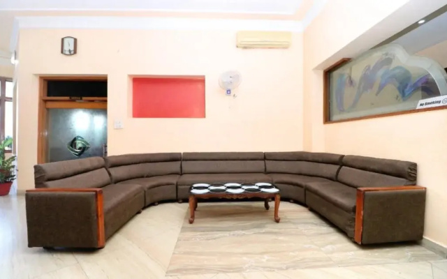 Hotel White Spott By OYO Rooms