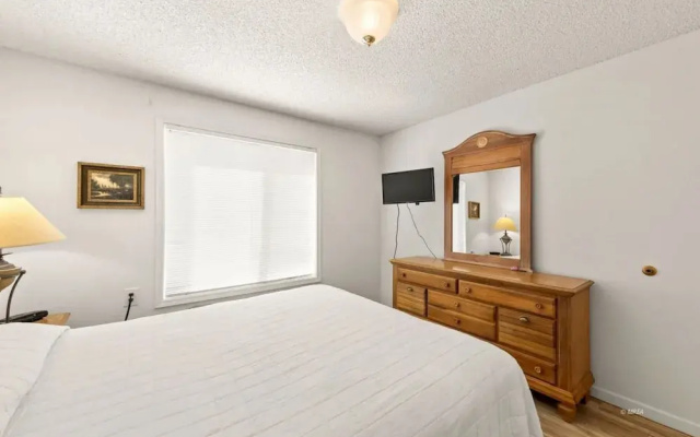 Highland Estates Condotel