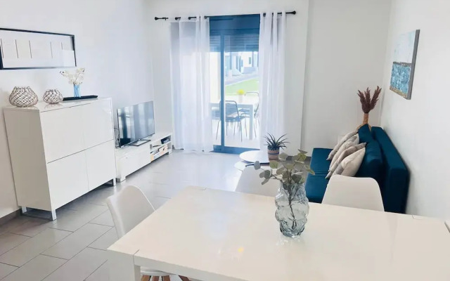 Garden View Apartment in La Zenia