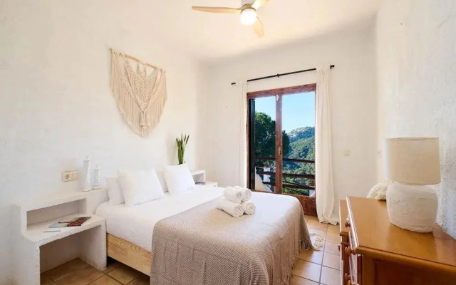 Villa in Costa Brava With Private Pool