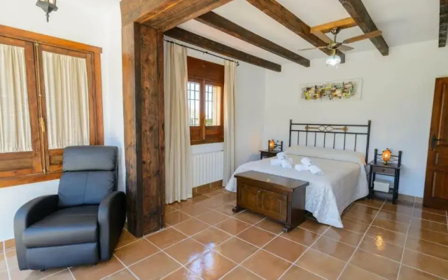 Casa Finca del Roble Antequera - La Higuera by Ruralidays