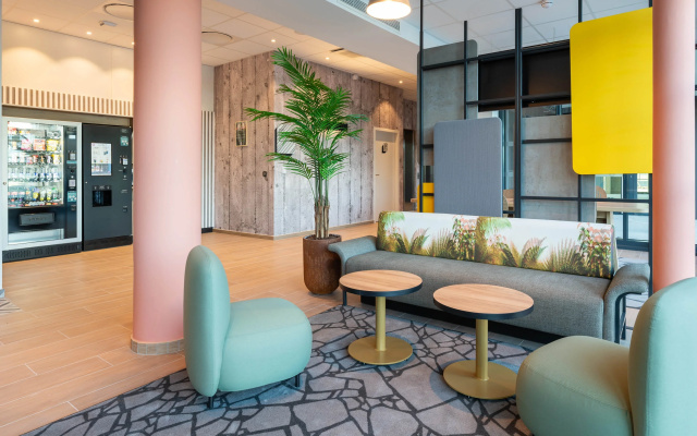 B&B HOTEL Massieux Genay