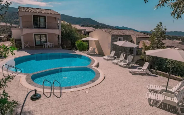 Apartment in Badus With Communal Pool