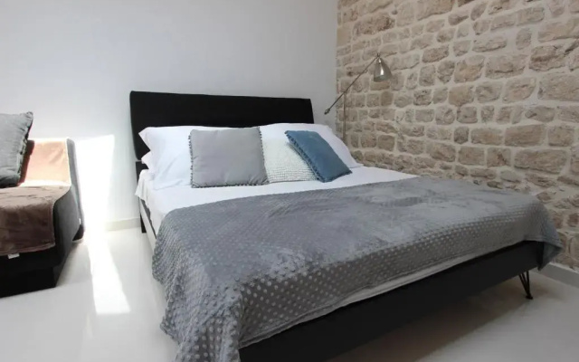 4K Centre Apartment