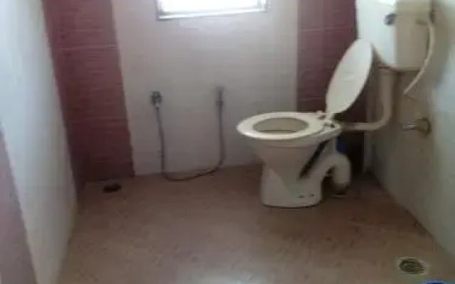 Hotel Ravikiran