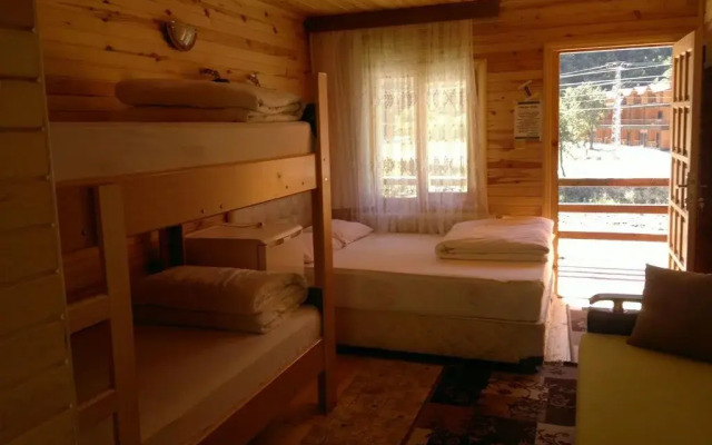 Ferah Hotel Uzungol