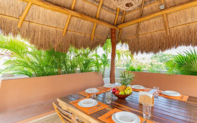 Secret Garden Oasis 3BR Penthouse