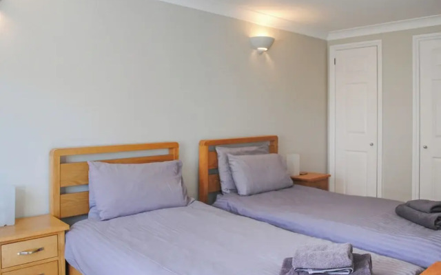 4 West Park Mews