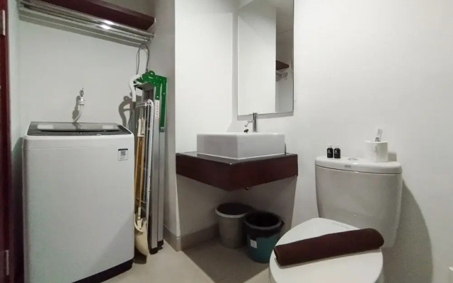 Metropolitan Studio Room Apartment Tamansari Tera Residence