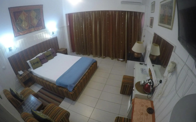 Asty Hotel