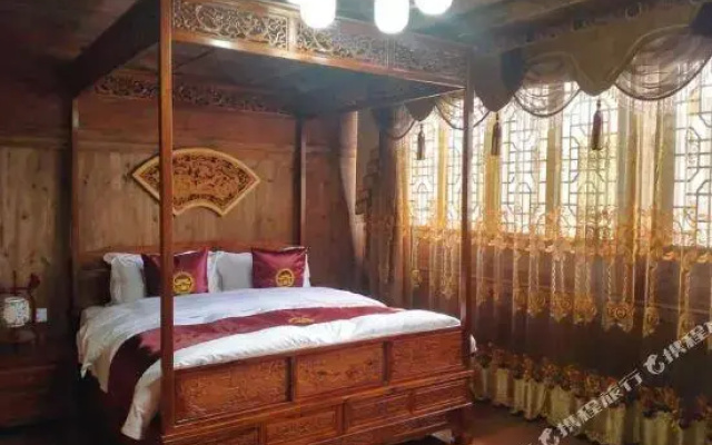 Wuhua Holiday Hotel