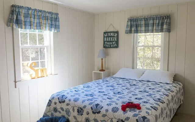 177 Cockle Cove Rd - Three Bedroom House
