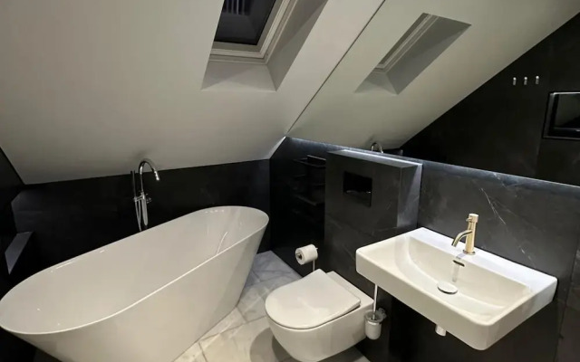 2-bed - Sleeps 6 - Pet Friendly With Free Parking