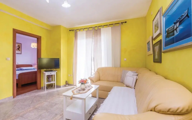Amazing Home in Cizici With Wifi and 1 Bedrooms