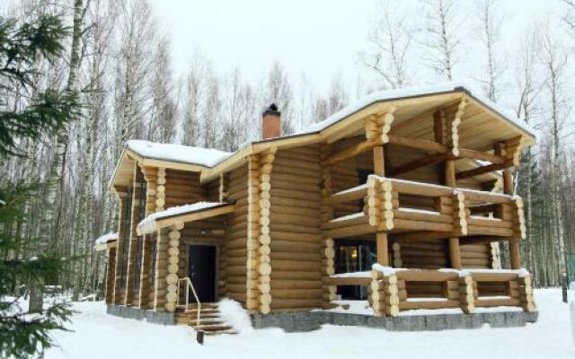 Гостиница Sanatoriy Serebryany Ples в Лунево отзывы, цены и фото номеров - забронировать гостиницу Sanatoriy Serebryany Ples онлайн вид на фасад