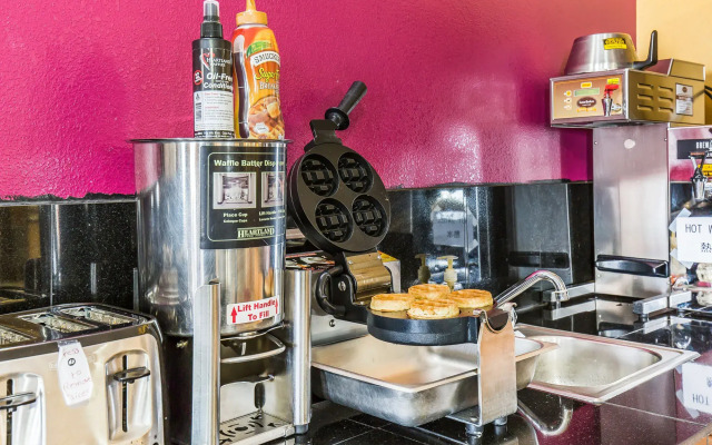 Rodeway Inn & Suites Monticello