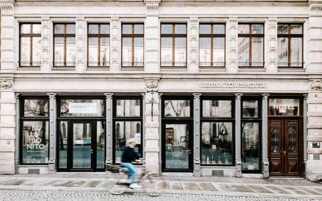 Отель arcona LIVING BACH14 Германия, Лейпциг - 1 отзыв об отеле, цены и фото номеров - забронировать отель arcona LIVING BACH14 онлайн вид на фасад