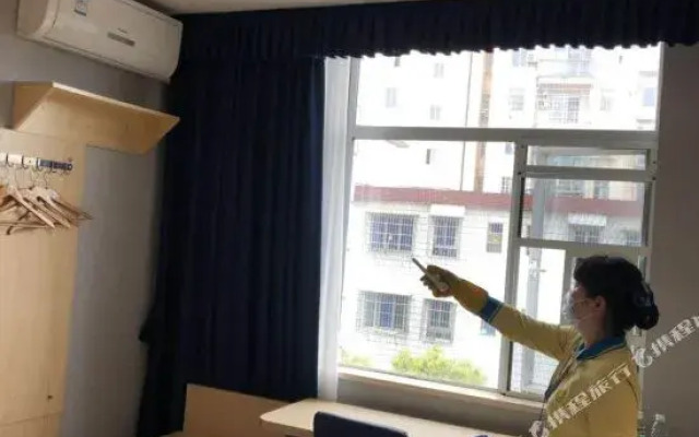 7Days Inn Jiujiang Dazhongda Pedestrian Street