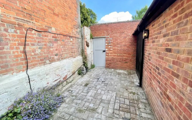 The Emerald - Central Henley 2 Bedroom House - From 145 Per Night