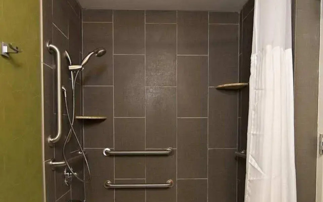 DoubleTree Suites by Hilton Hotel Huntsville South