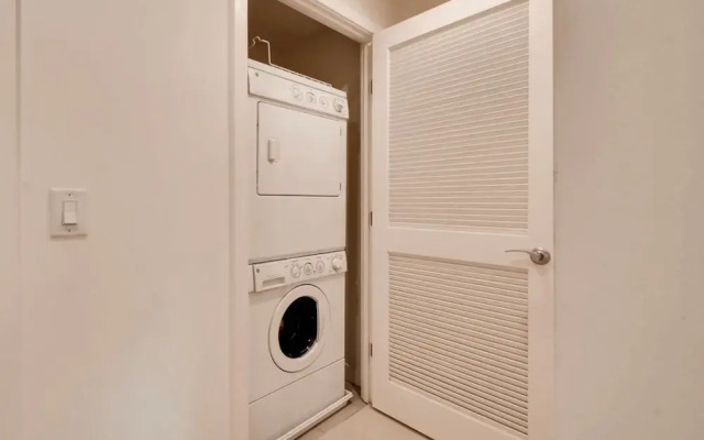 Bluebird Suites near National Airport