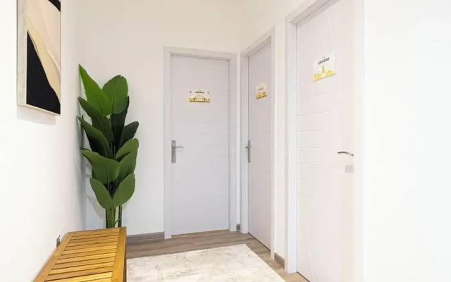 The Luxury Downtown Co-living